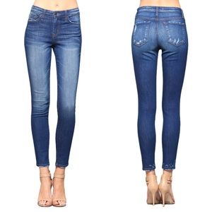 NWT Flying Monkey Driftwood Ankle Skinny Jeans